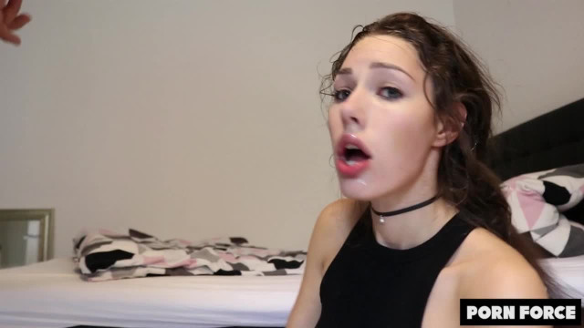 Крошка так и жаждала продемонстрировать свою нереально глубокую глотку - #8