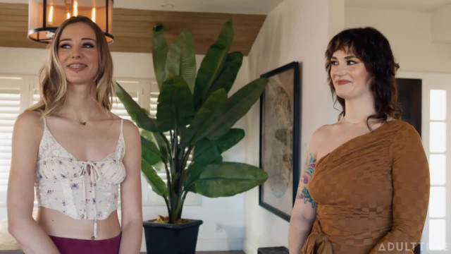 Кайфовые ласки двух сучек, от которых не оторвать глаз - #1