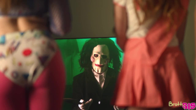 ЖМЖ-адреналин: две красотки с тугими попками делят одного, не жалея ни криков, ни страсти - #1