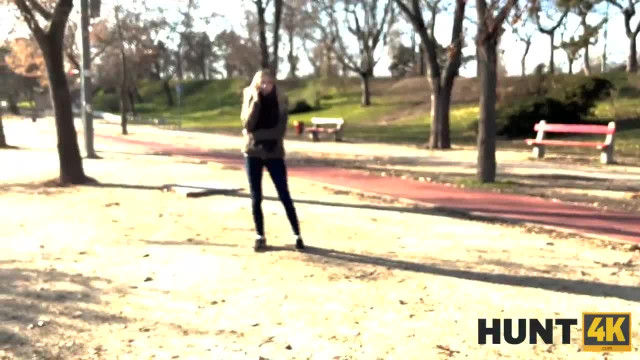 Если в семье не хватает денег, то вполне можно продать свою жену - #1